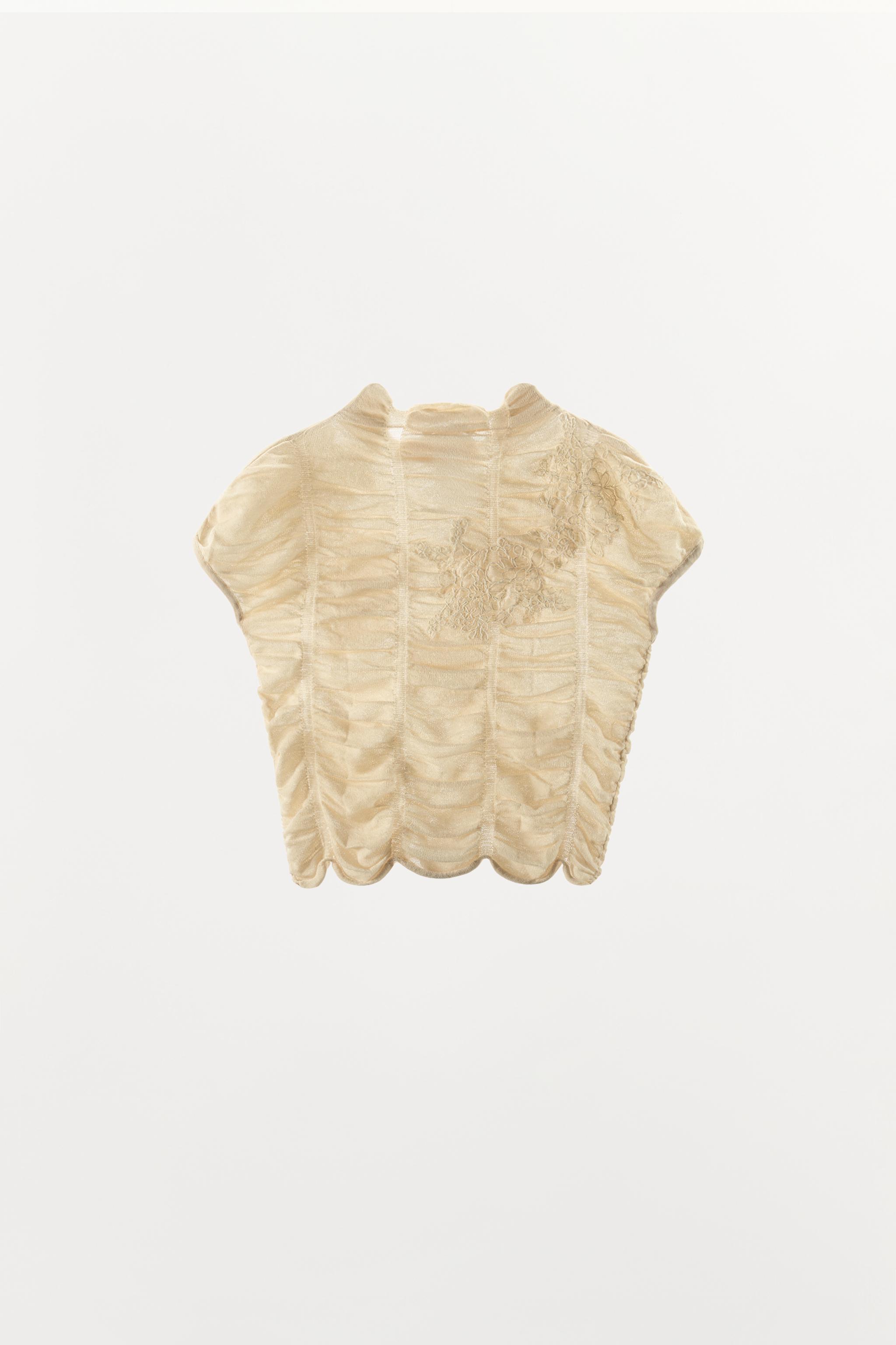 EMBROIDERED RUCHED KNIT TOP